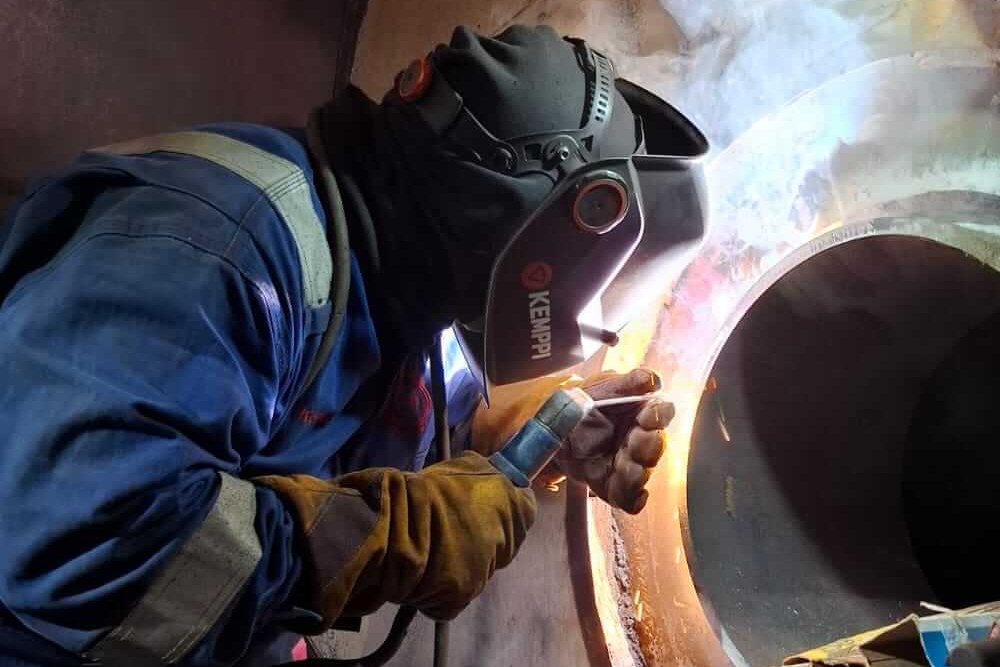 standard welding vs coded welding